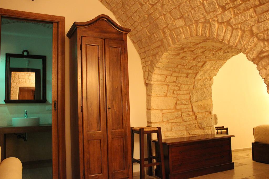 Tipico Suite Альберобелло Экстерьер фото